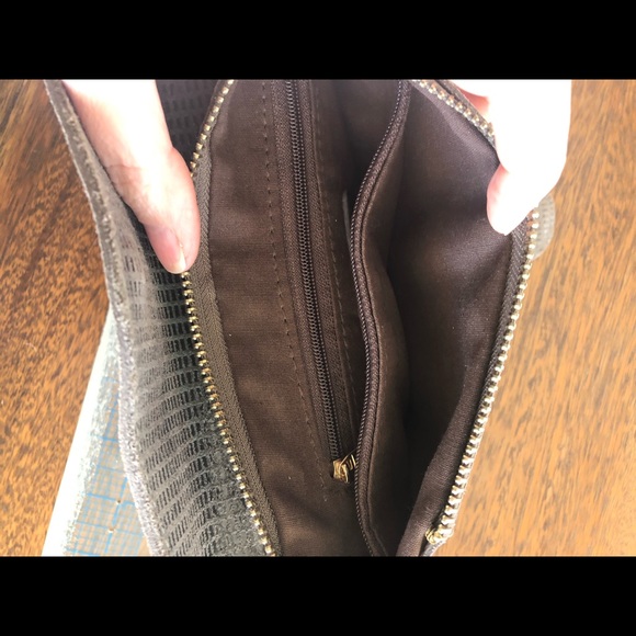 Genuine leather clutch - Picture 7 of 8